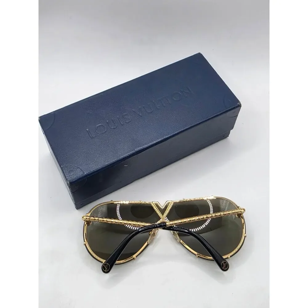 Louis Vuitton Gold-tone 2017 LV Drive Sunglasses